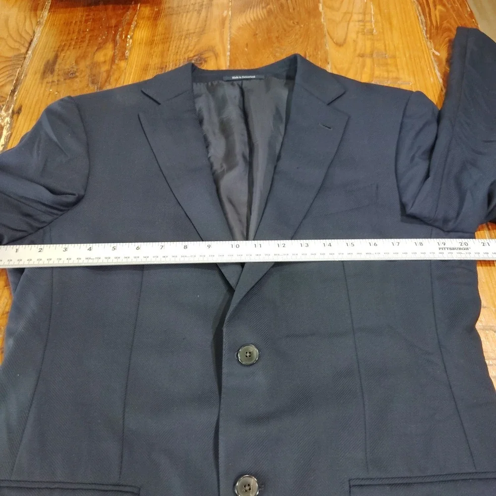 Ermenegildo Zegna suit 32x30